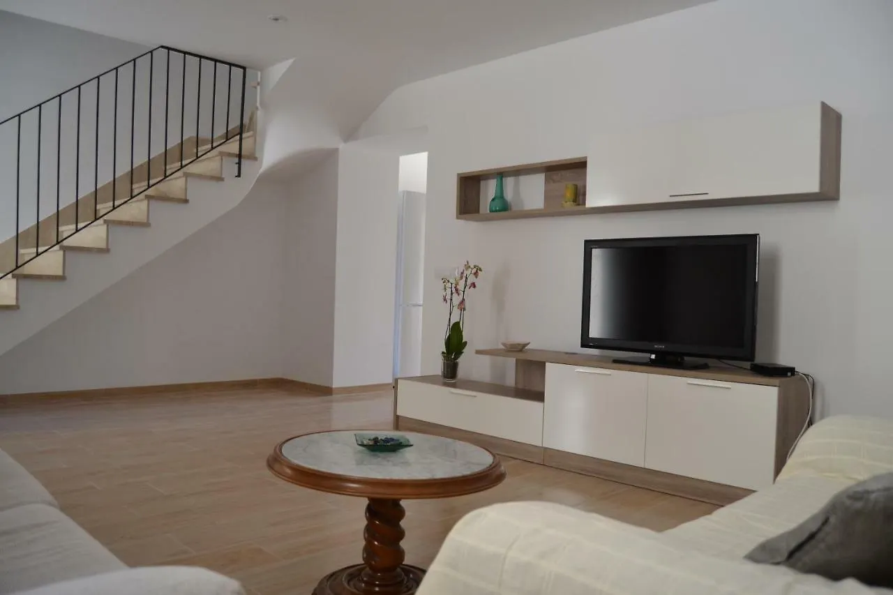 Casa Lluna Campanet 0*,